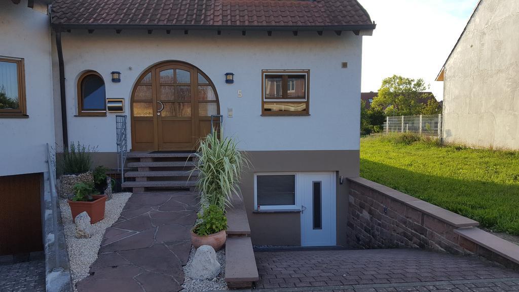 Ferienhaus Schwoerer Rheinhausen Exterior foto